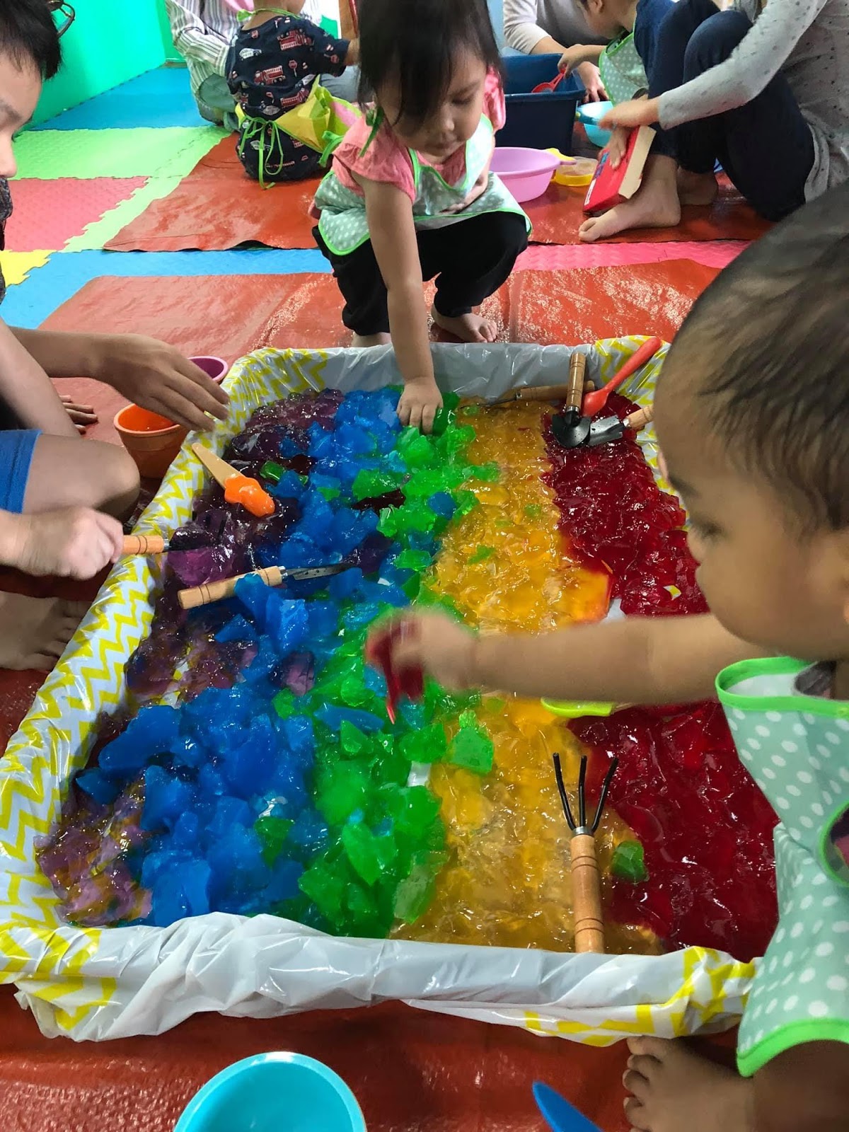 Home Activity: Jelly Messy Play – Islamic Playgroup, Islamic Playschool ...